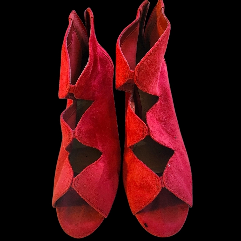 Impo Red Women's Suede Heels Size 9.5